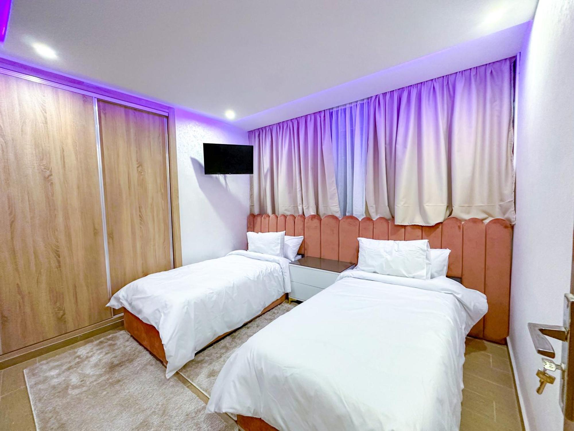 Veluxa - Luxury Holiday Homes - Centric Flat Tanca Dış mekan fotoğraf