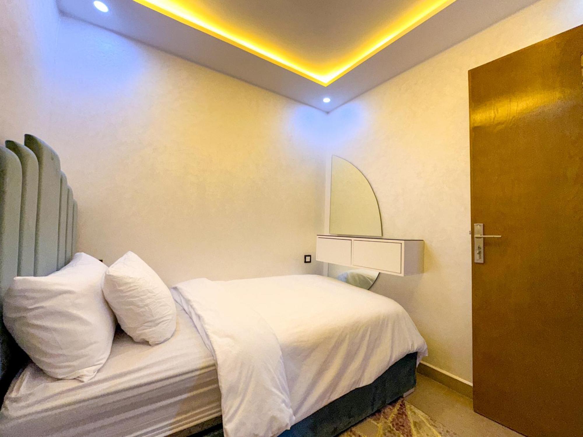 Veluxa - Luxury Holiday Homes - Centric Flat Tanca Dış mekan fotoğraf